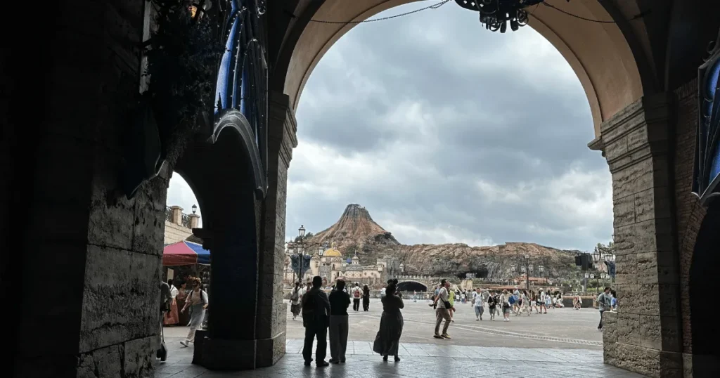 ディズニーシーエントランス